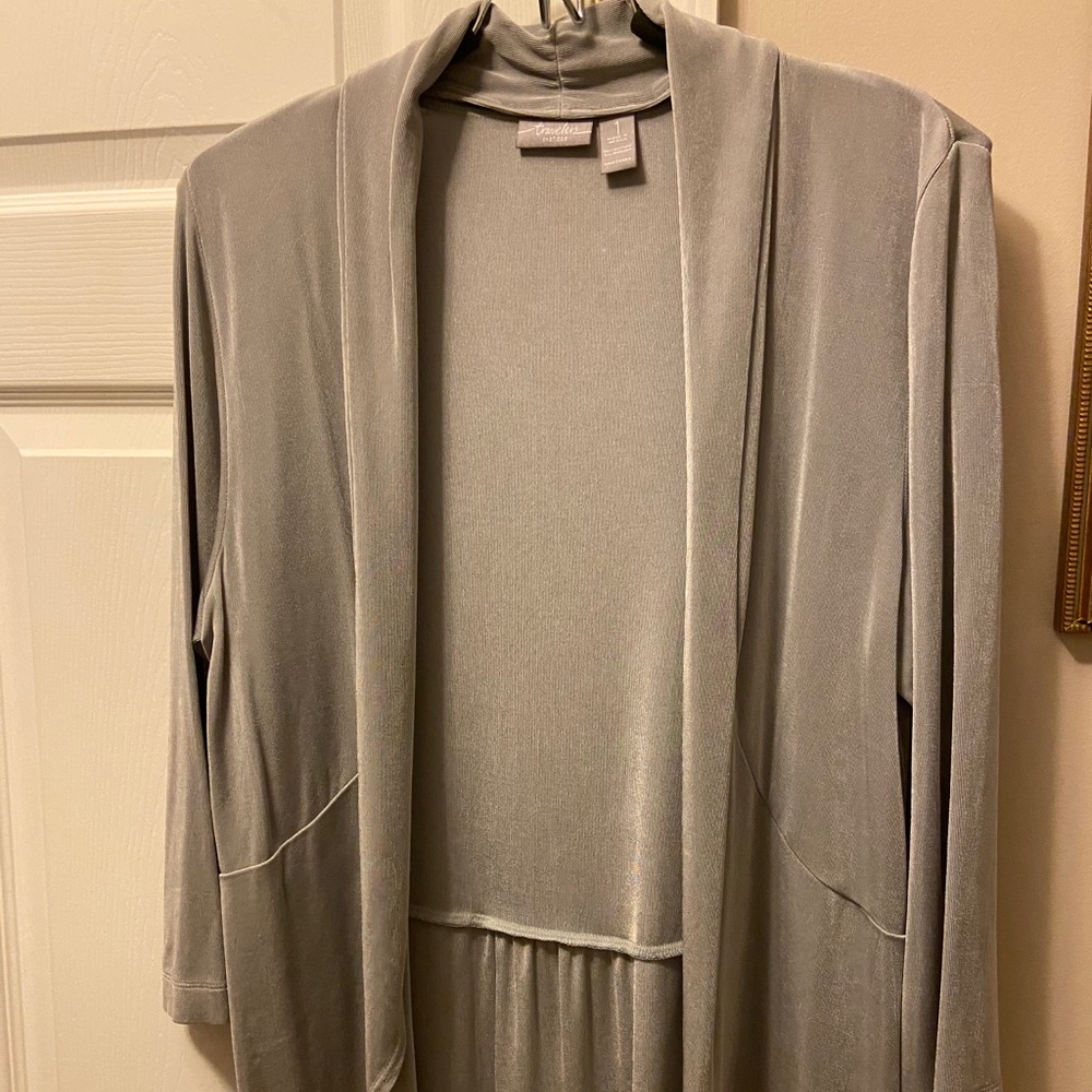 CHICO’S TRAVELERS SIZE 1 GREY JACKET